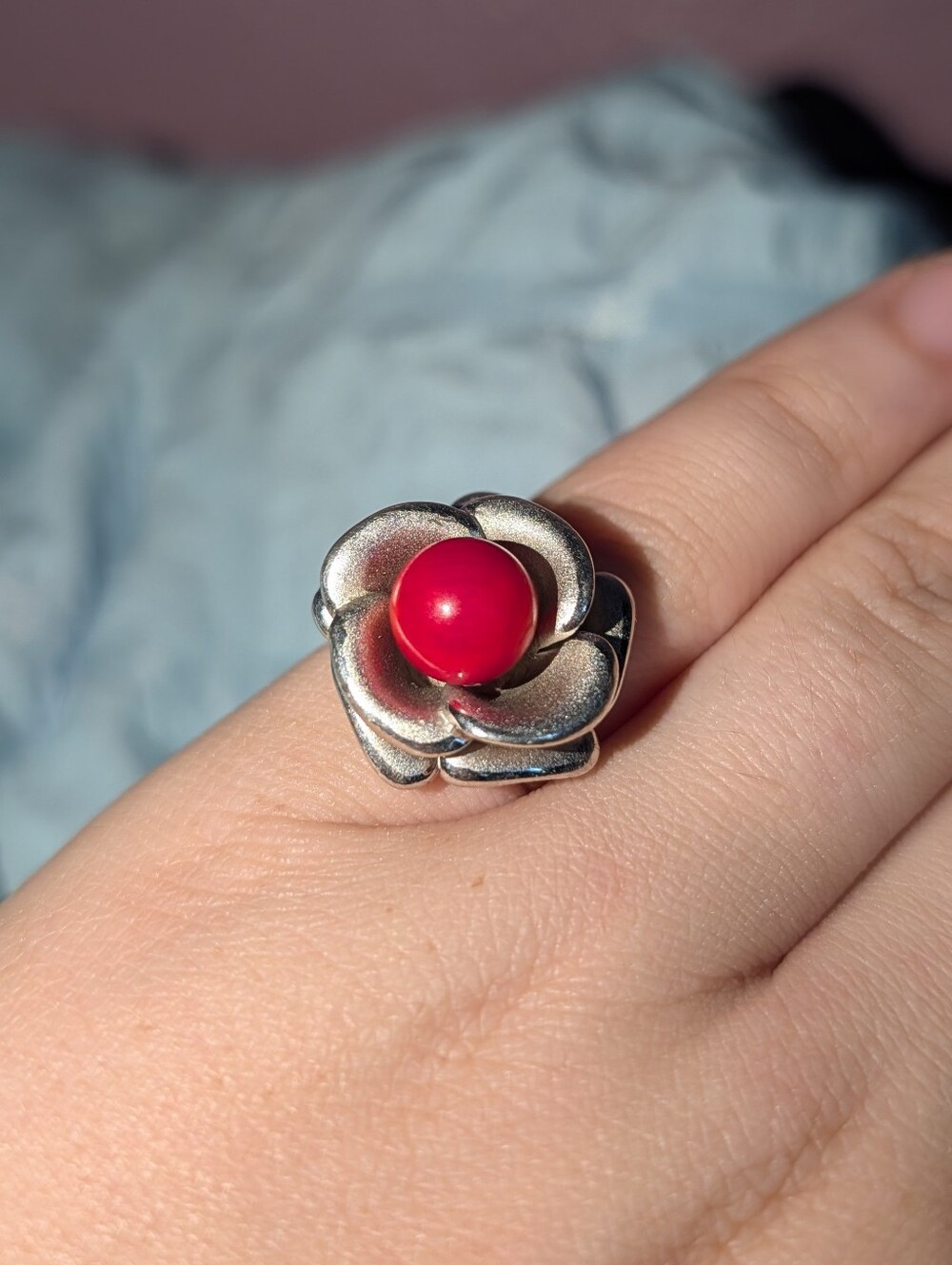 Sterling iSilver Floral Ring with Red Stone